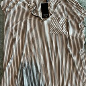 Jones New York Woman’s Beige Stripe Shirt